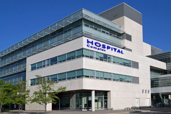 Équipement médical pour hôpitaux